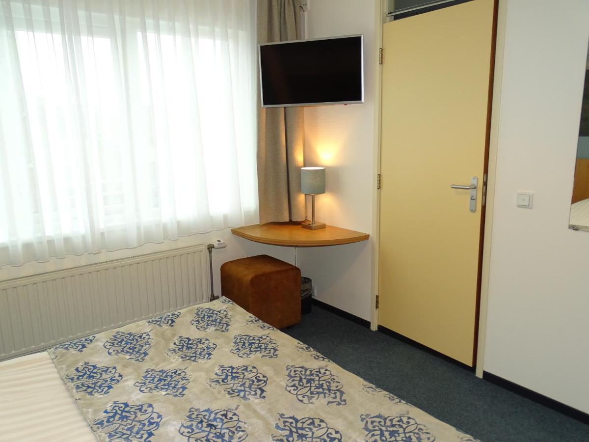 Hotel Cafe Restaurant "De Kroon" Wissenkerke Εξωτερικό φωτογραφία
